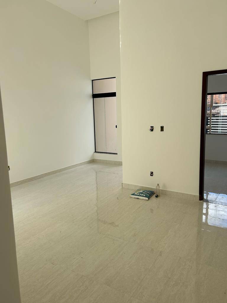 Casa à venda com 3 quartos, 150m² - Foto 9