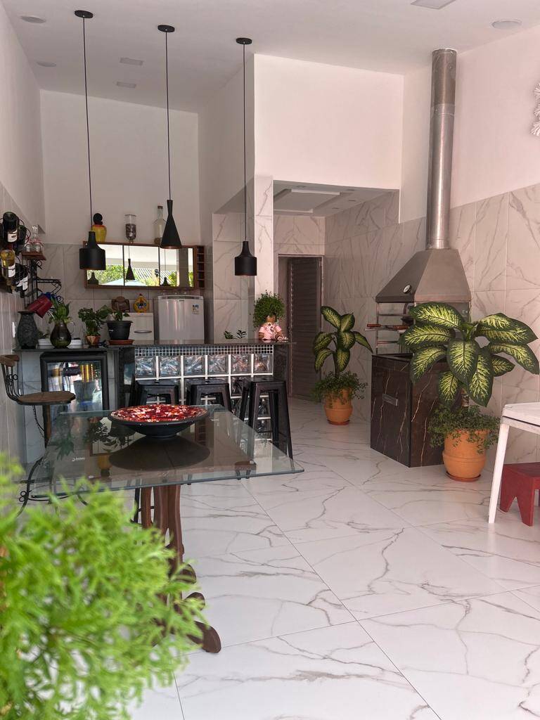 Casa à venda e aluguel com 3 quartos, 250m² - Foto 22