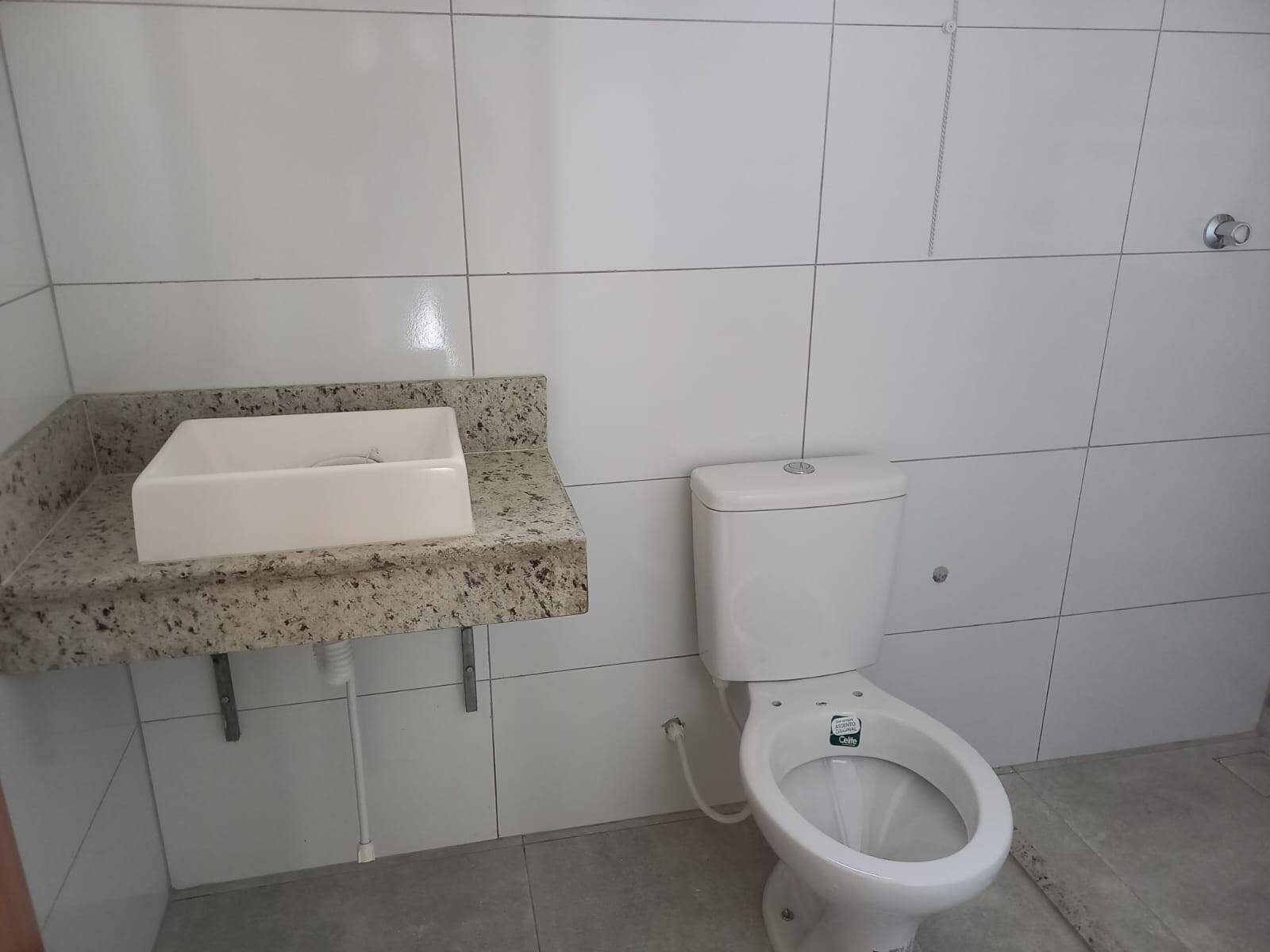 Casa à venda com 2 quartos, 75m² - Foto 17