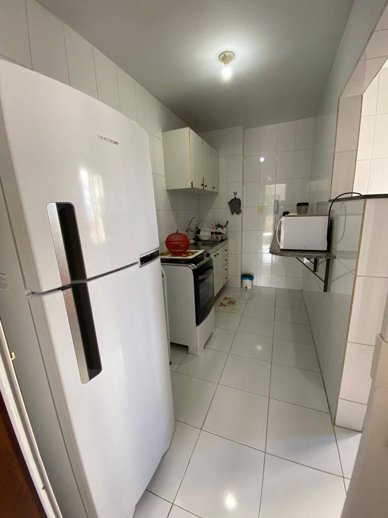 Apartamento à venda com 3 quartos, 86m² - Foto 2