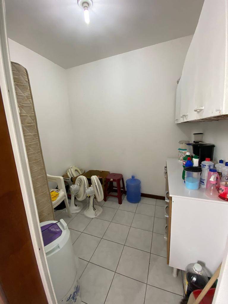 Apartamento à venda com 3 quartos, 86m² - Foto 11