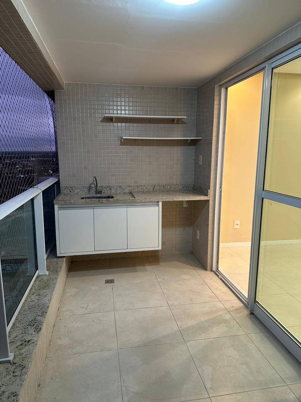 Apartamento para alugar com 3 quartos - Foto 1