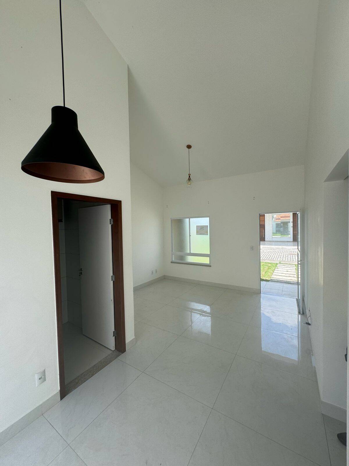 Casa à venda com 3 quartos, 212m² - Foto 11