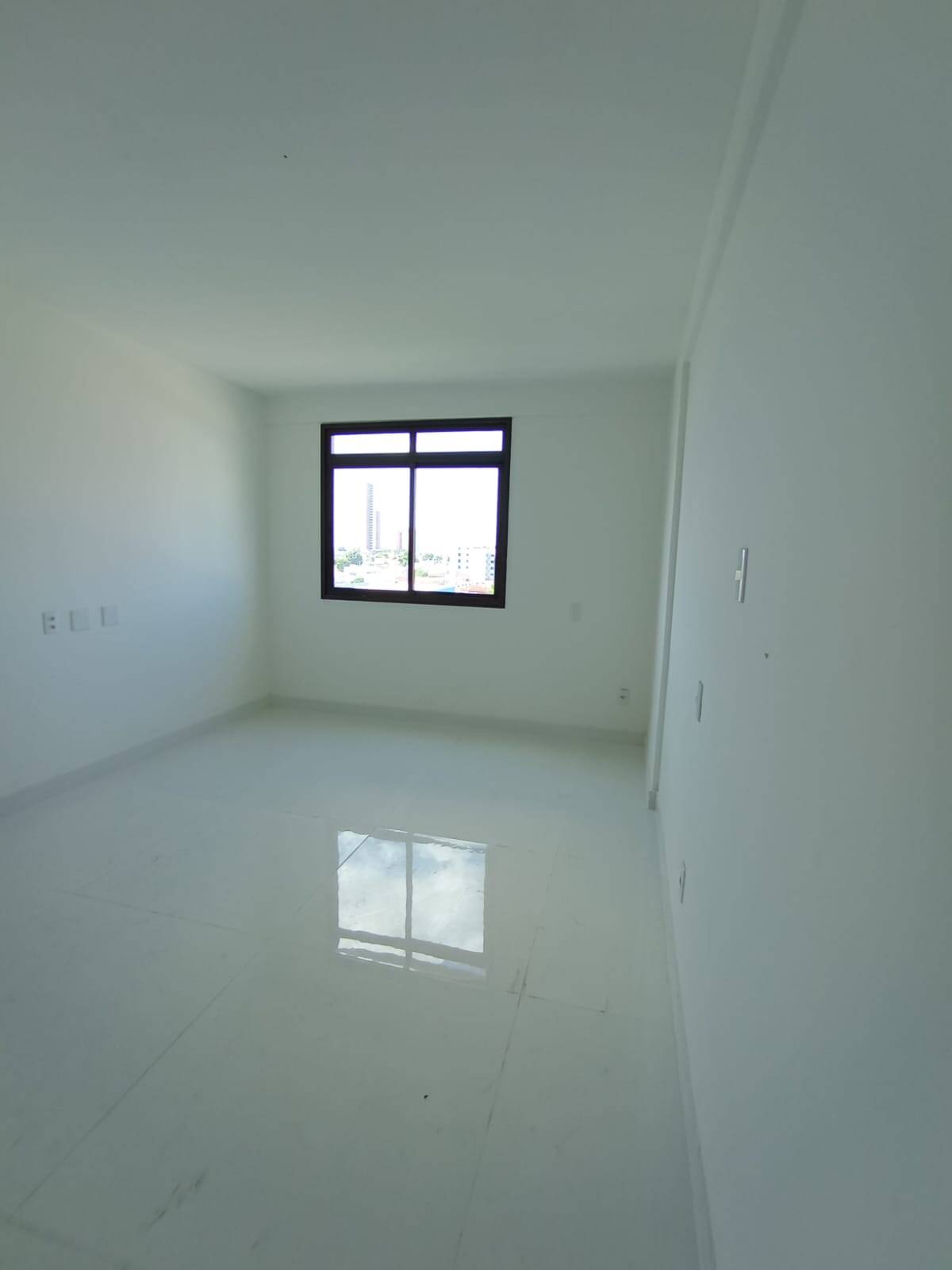 Apartamento para alugar com 3 quartos, 108m² - Foto 13