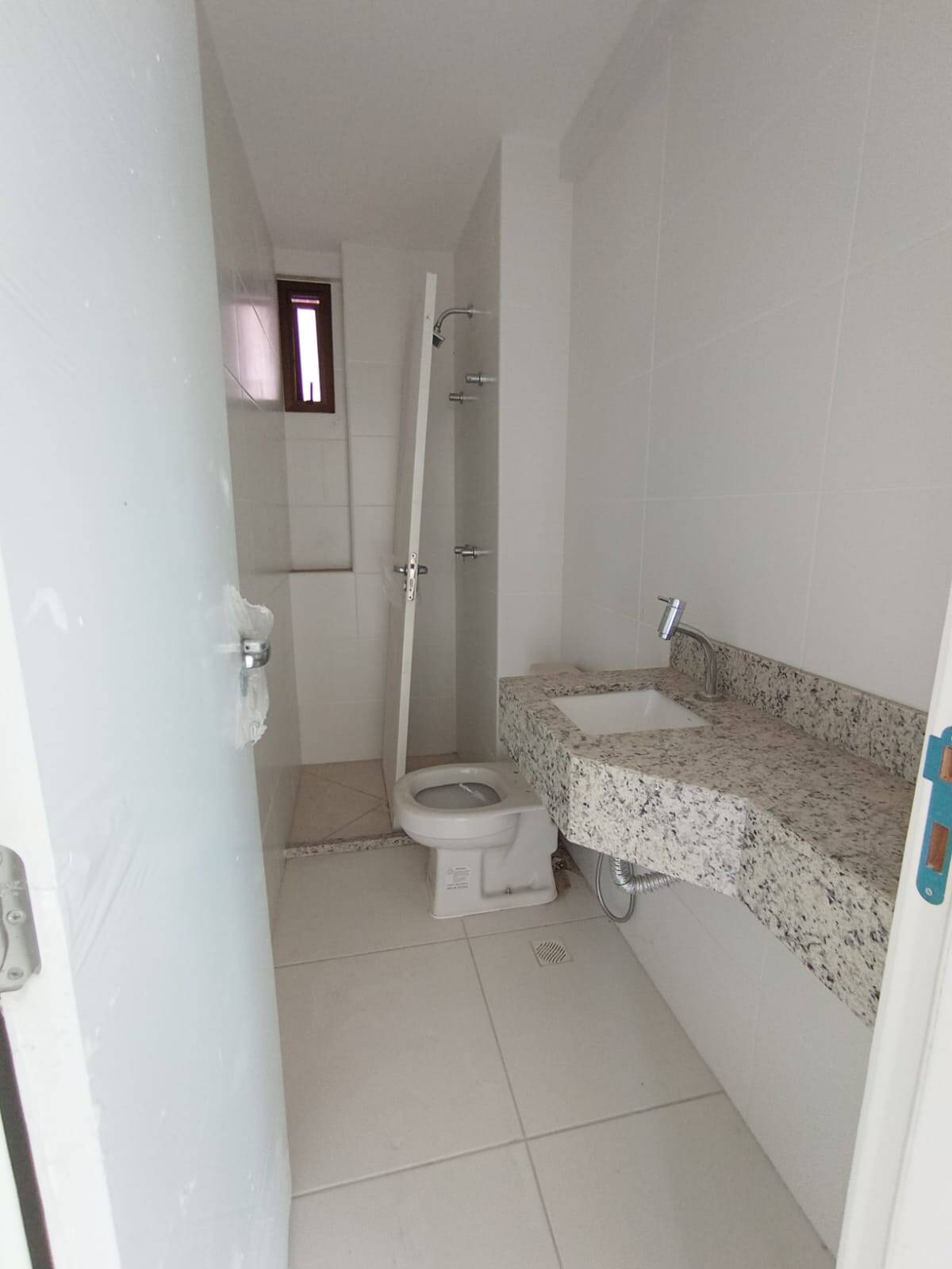 Apartamento para alugar com 3 quartos, 108m² - Foto 12