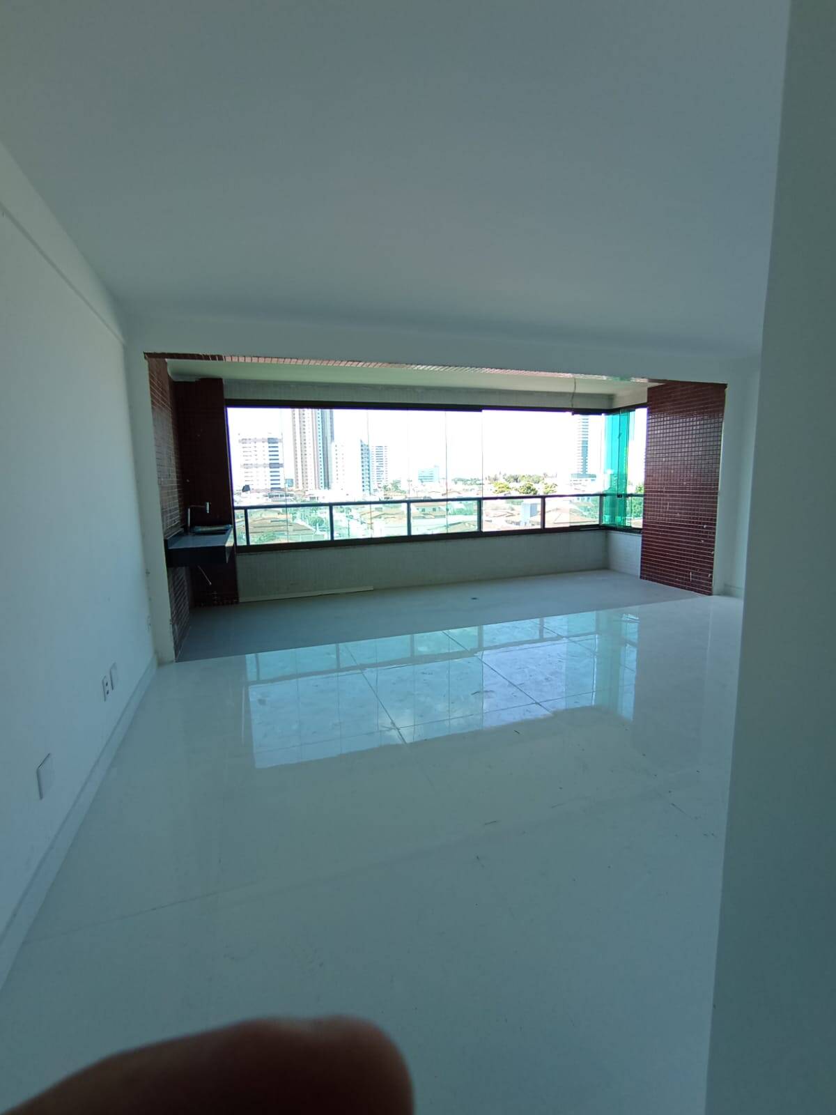 Apartamento para alugar com 3 quartos, 108m² - Foto 17