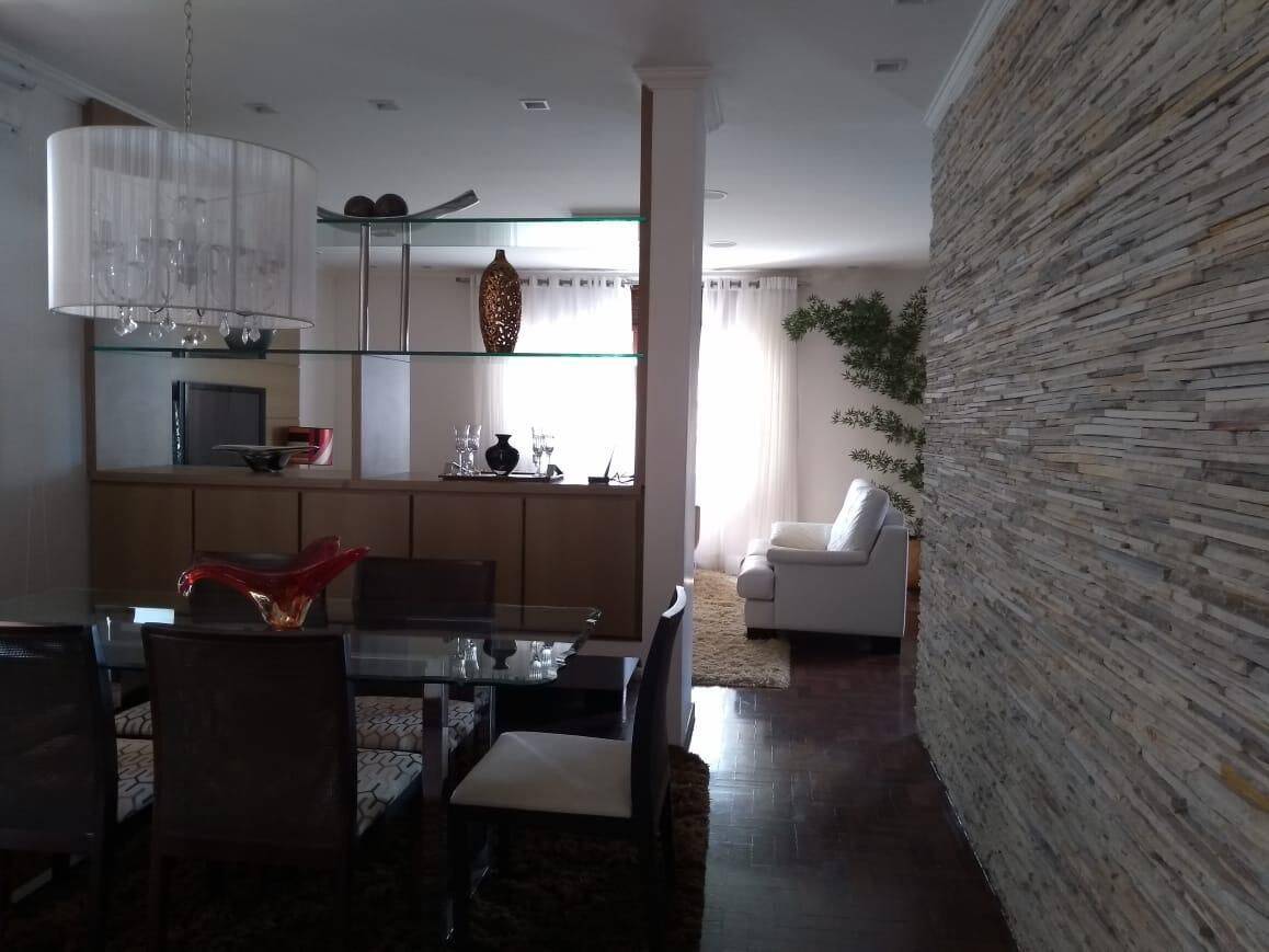 Casa à venda com 4 quartos, 480m² - Foto 22