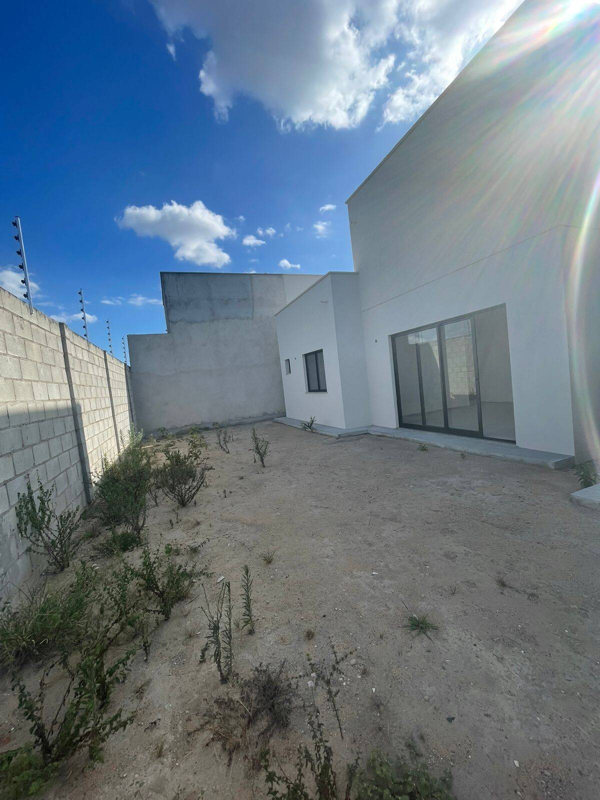 Casa à venda com 3 quartos, 200m² - Foto 4