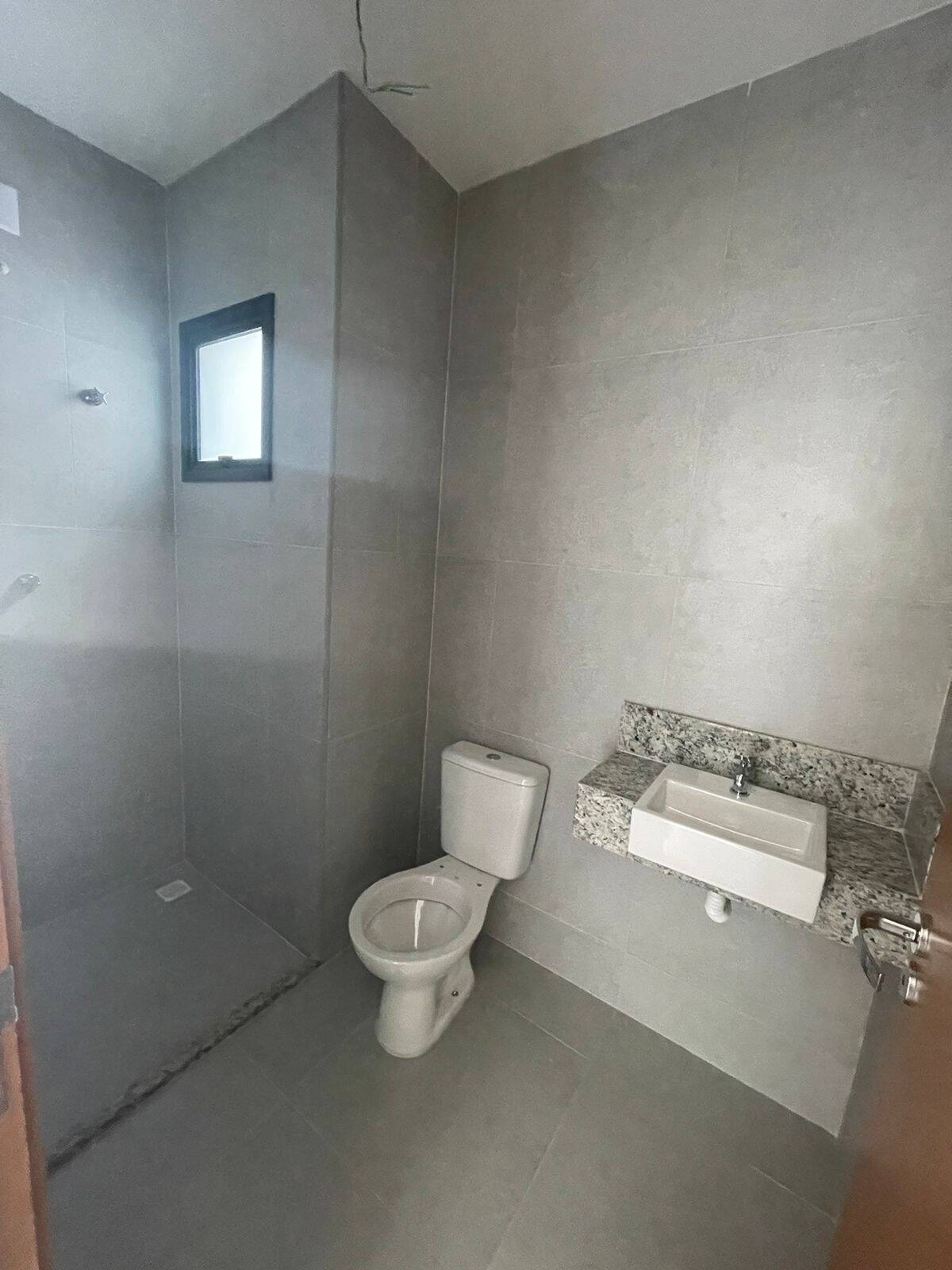 Casa à venda com 3 quartos, 200m² - Foto 6