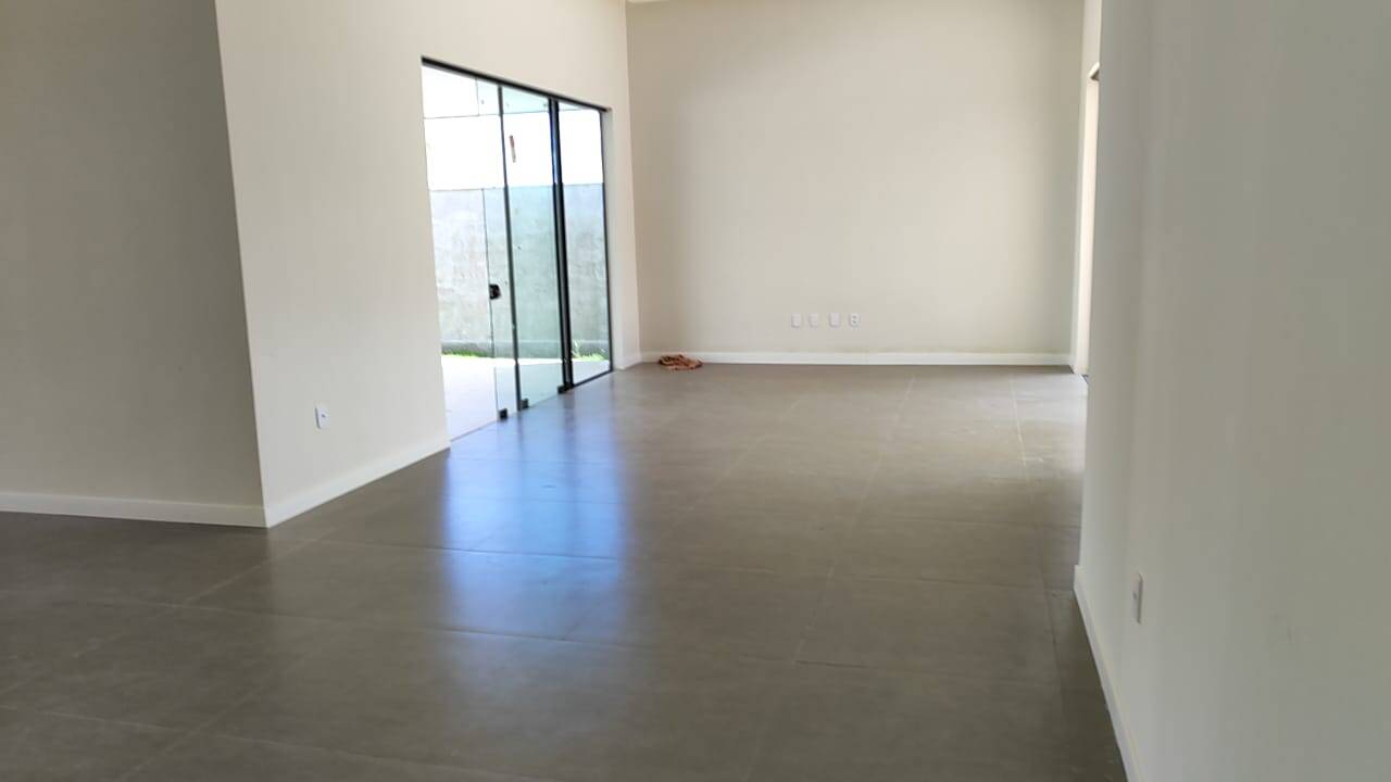 Casa à venda com 3 quartos, 600m² - Foto 13