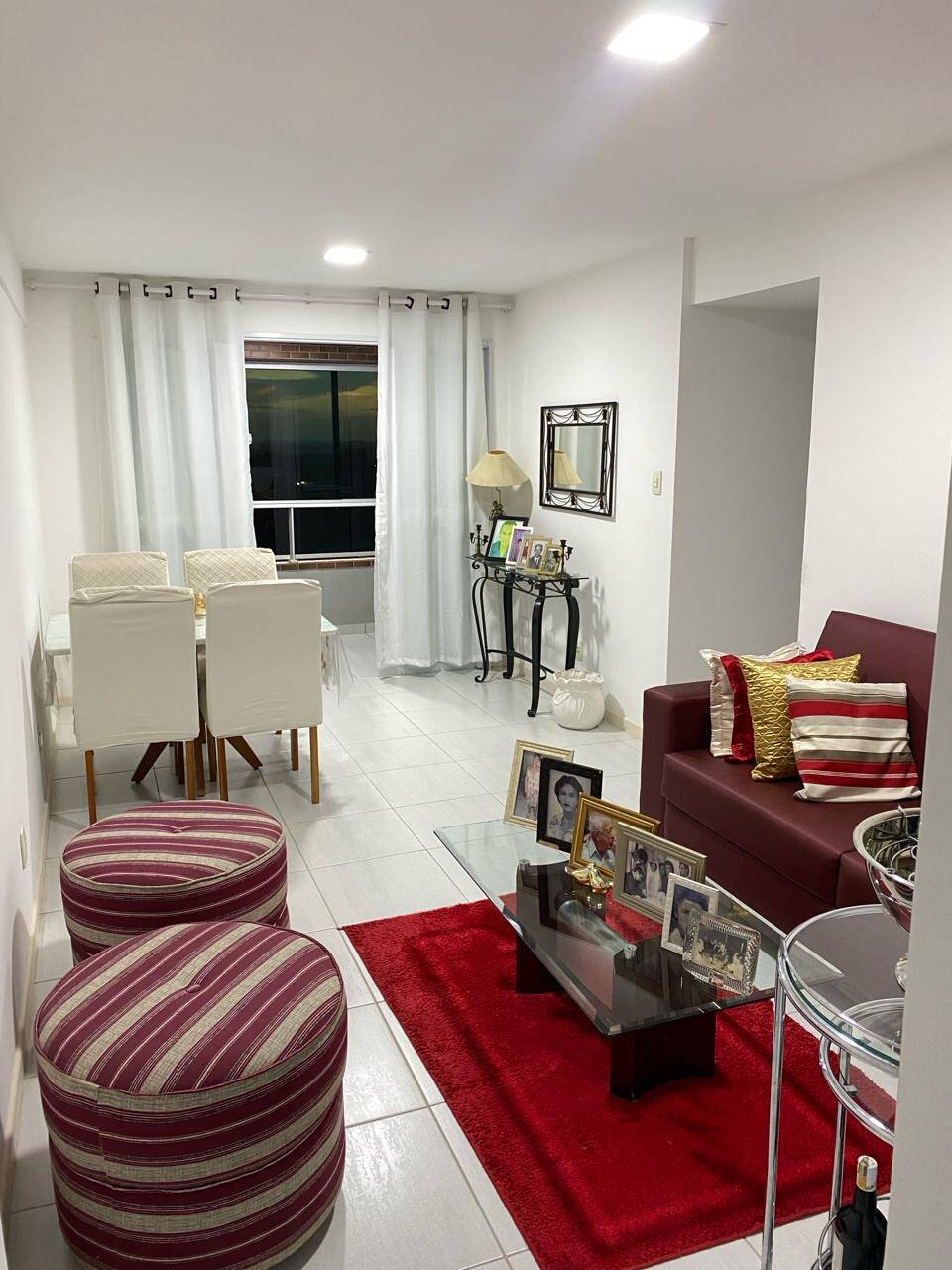 Apartamento à venda com 3 quartos, 80m² - Foto 1