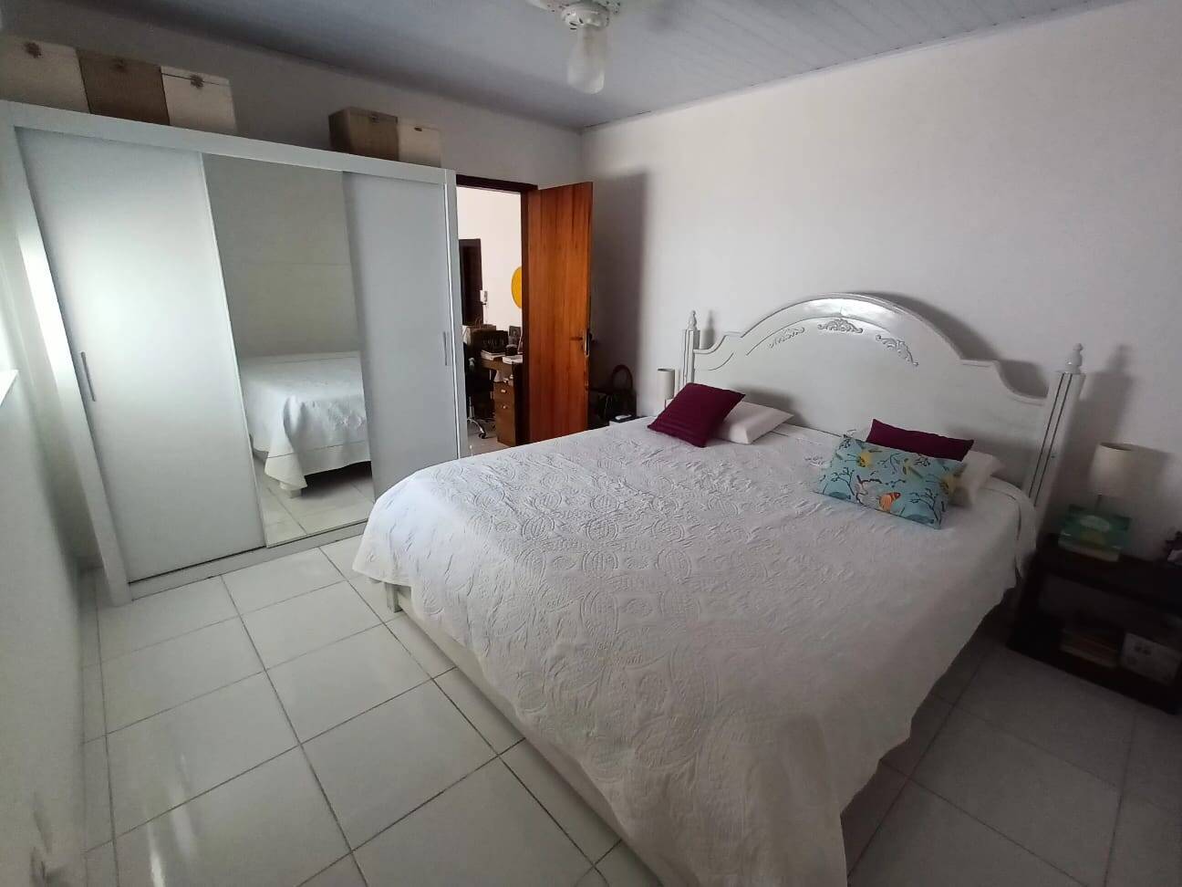 Casa à venda com 2 quartos, 160m² - Foto 5