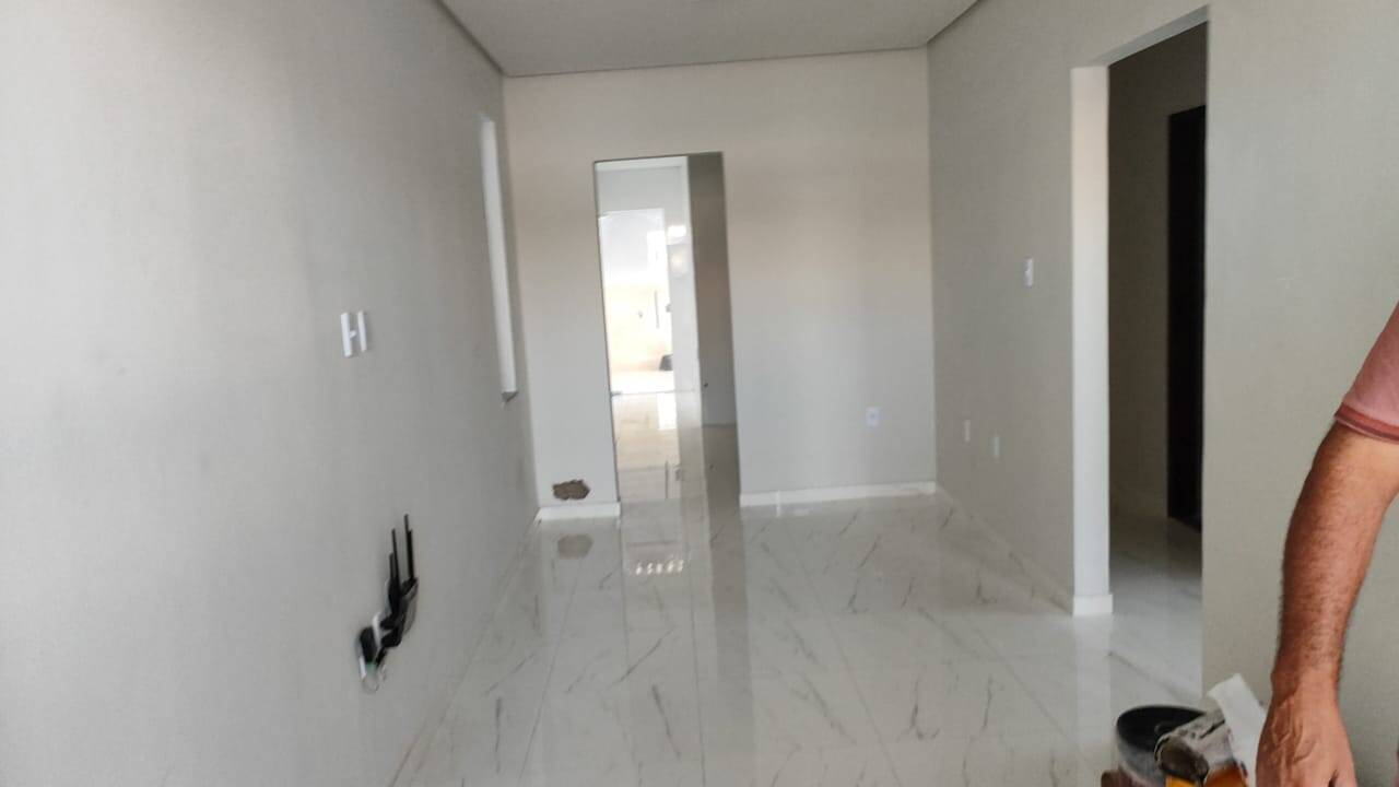 Casa à venda com 3 quartos, 80m² - Foto 17