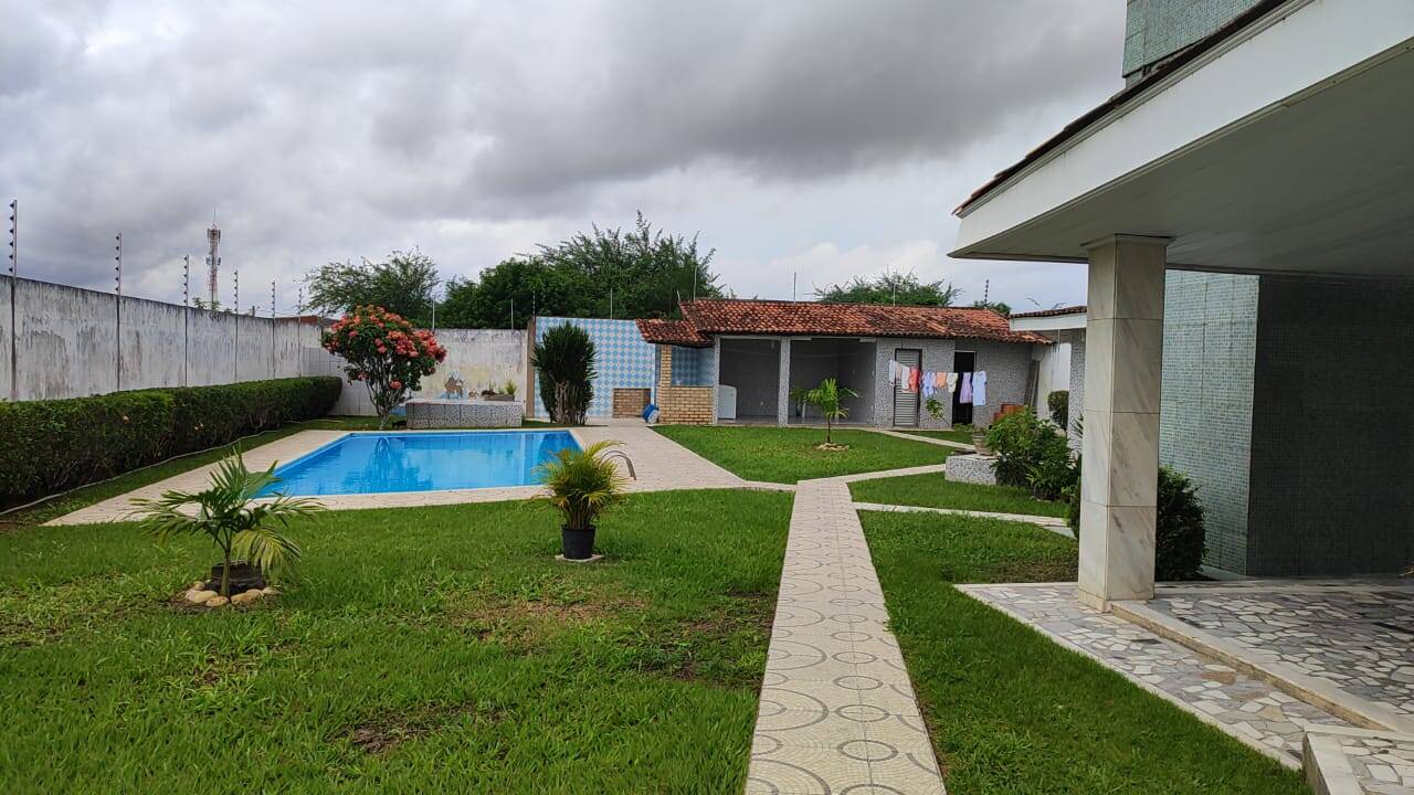 Casa à venda com 4 quartos, 1000m² - Foto 20