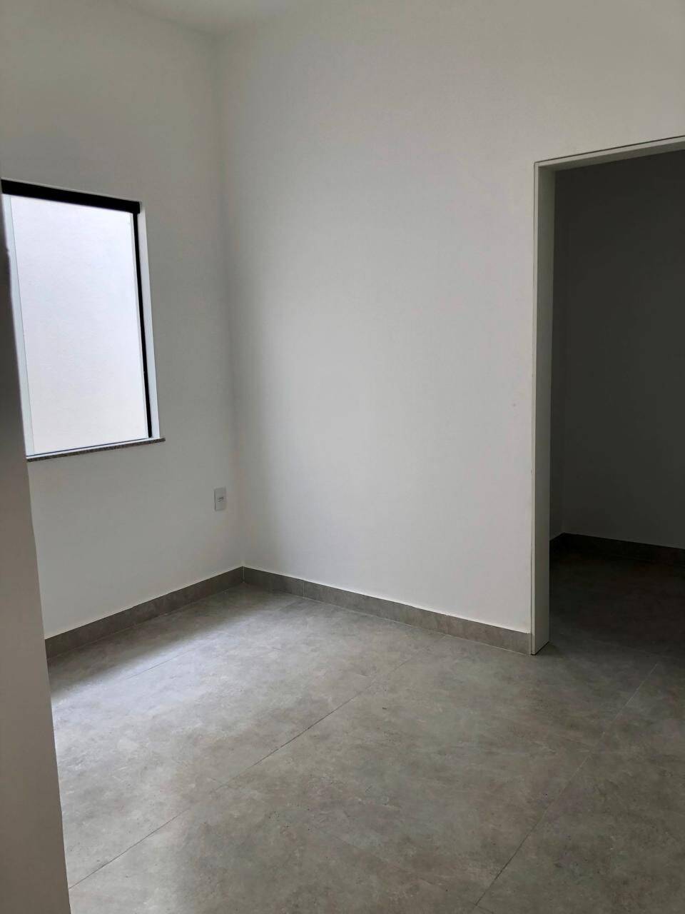 Casa à venda com 3 quartos, 150m² - Foto 2