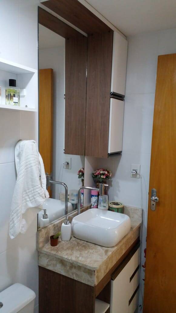 Apartamento para alugar com 2 quartos, 54m² - Foto 2