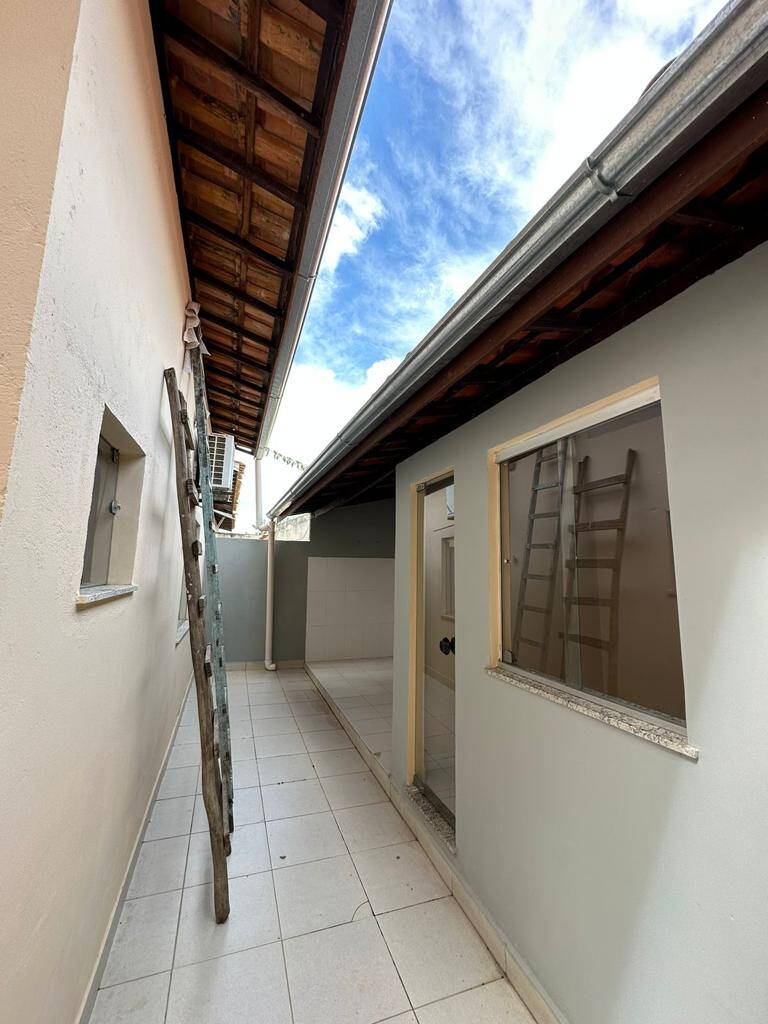 Casa à venda com 3 quartos, 140m² - Foto 14