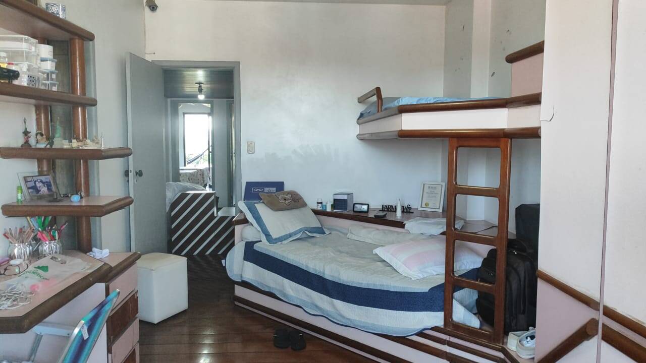 Apartamento à venda com 3 quartos - Foto 18