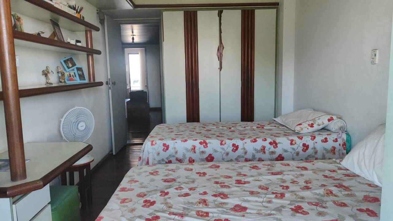 Apartamento à venda com 3 quartos - Foto 25