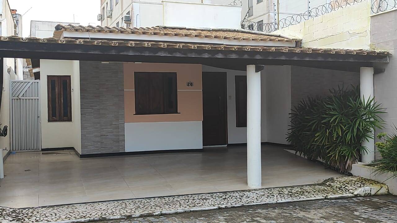 Casa à venda e aluguel com 3 quartos - Foto 1