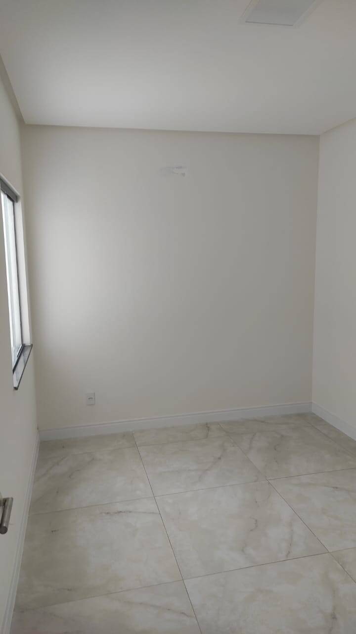 Casa à venda com 3 quartos, 120m² - Foto 16