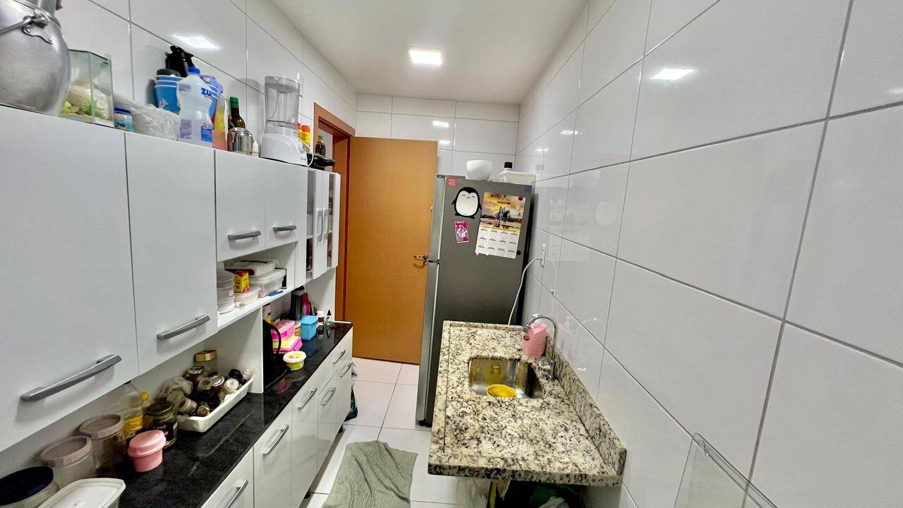 Casa à venda com 3 quartos, 162m² - Foto 5