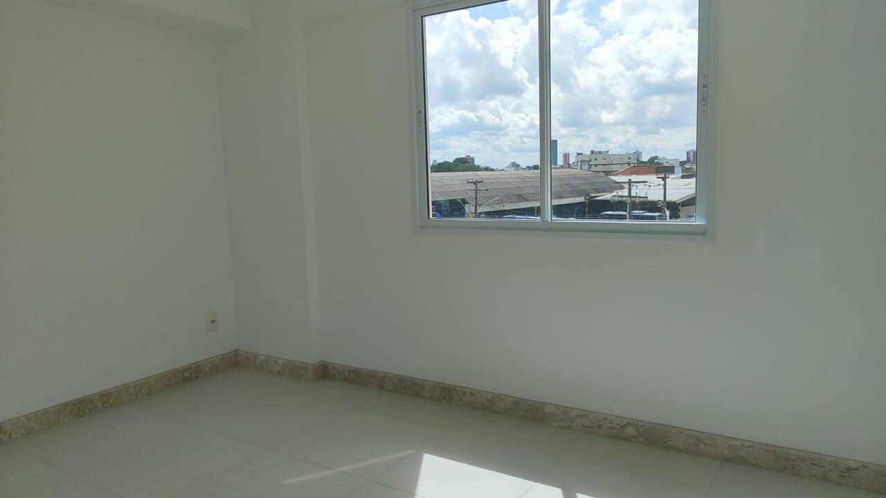 Apartamento à venda e aluguel com 3 quartos - Foto 4