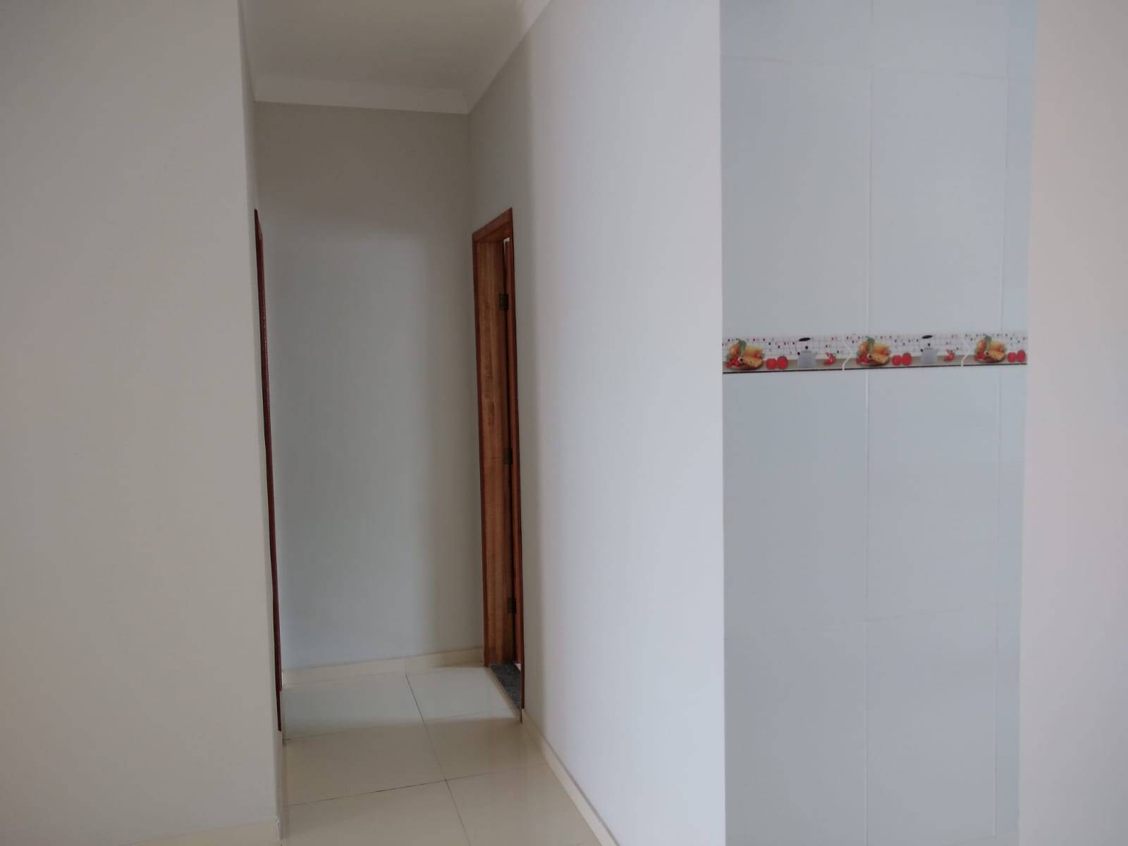 Casa à venda com 2 quartos, 70m² - Foto 13