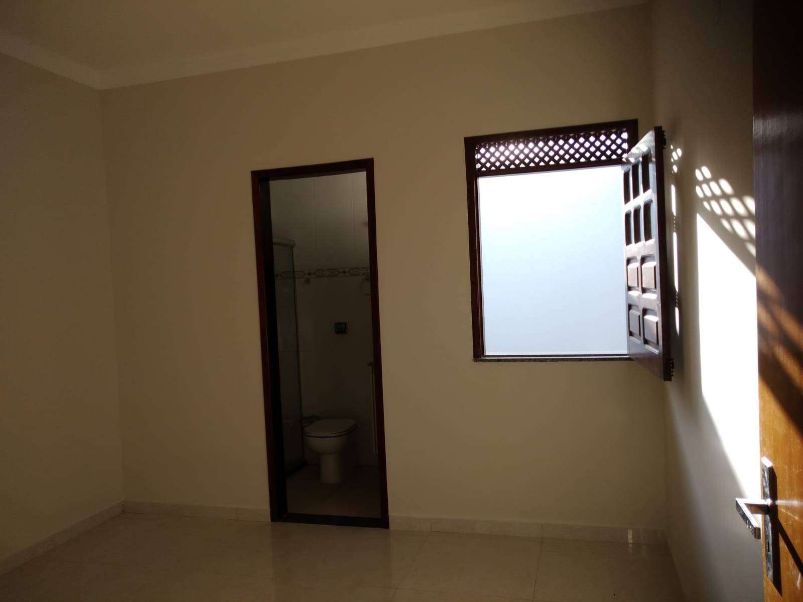 Casa à venda com 3 quartos, 187m² - Foto 17