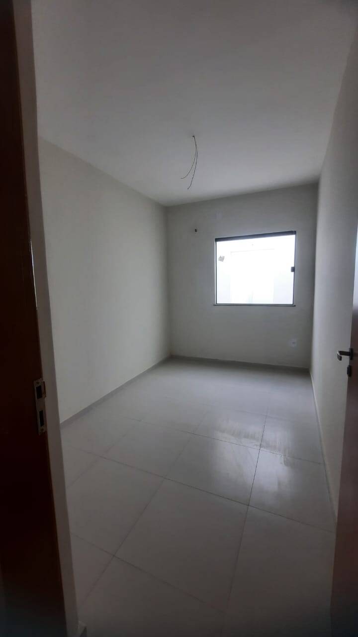 Casa à venda com 2 quartos, 78m² - Foto 8