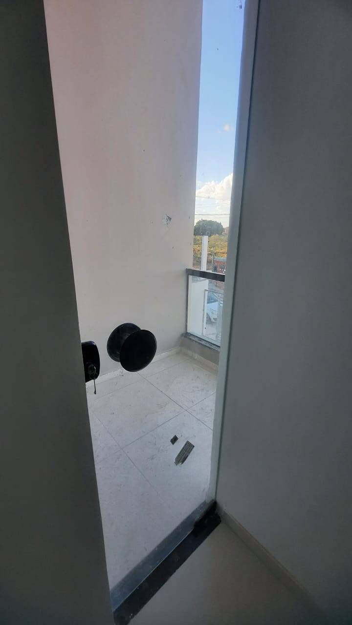 Casa à venda com 3 quartos, 114m² - Foto 13