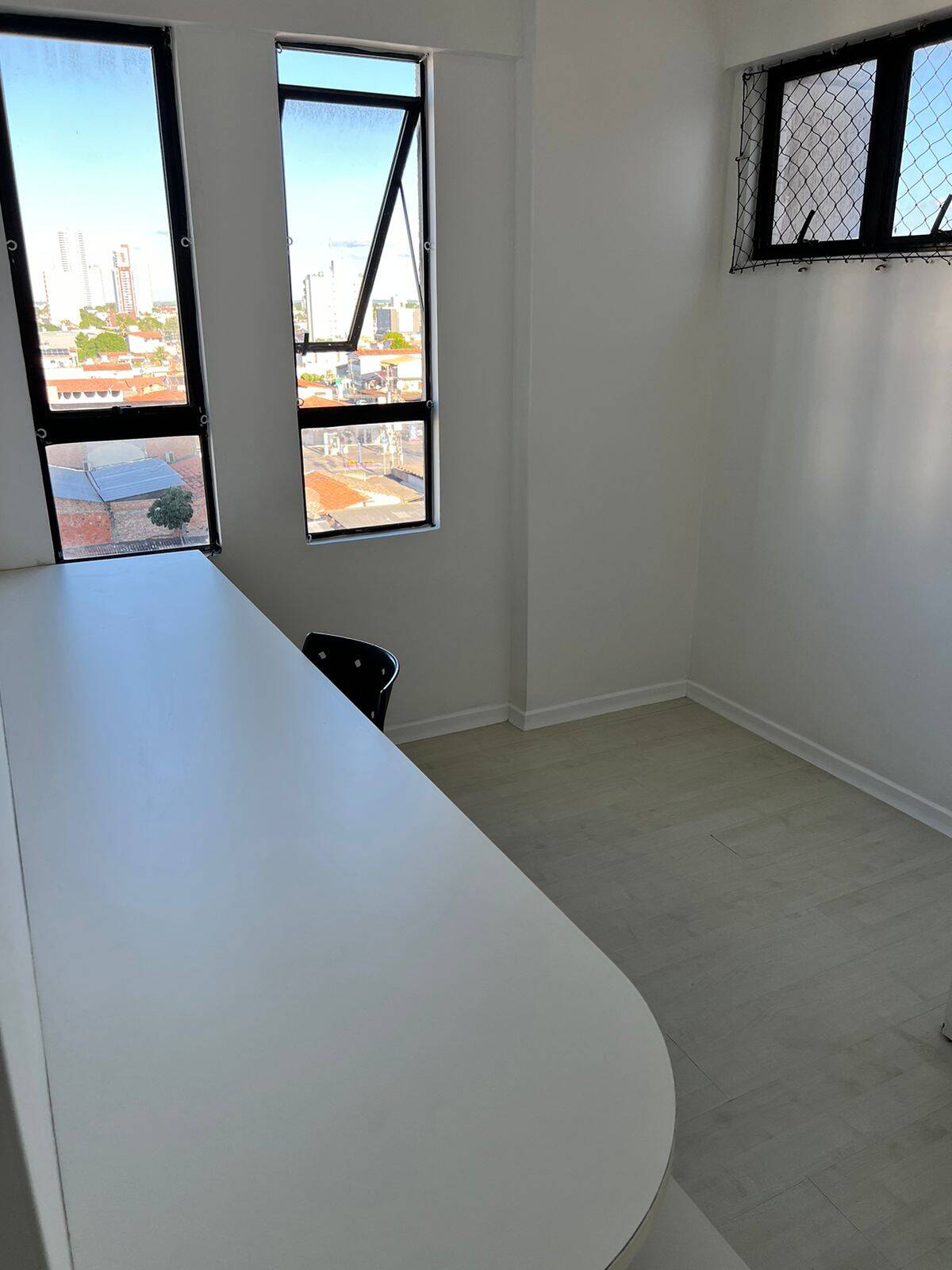 Apartamento à venda com 3 quartos, 94m² - Foto 23