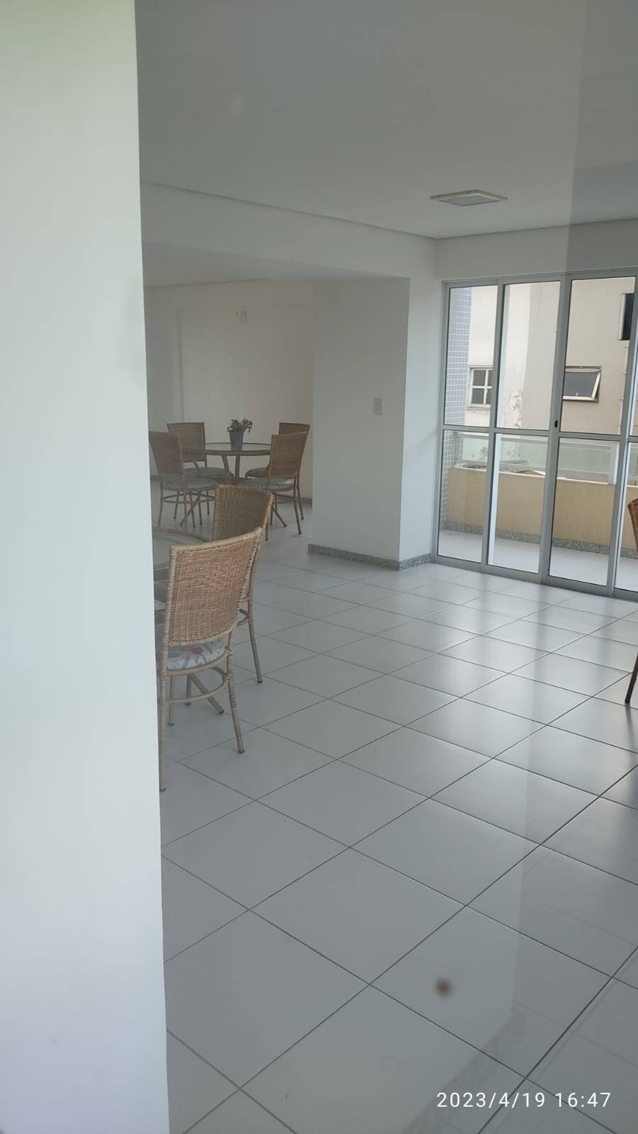 Apartamento à venda com 1 quarto, 45m² - Foto 7