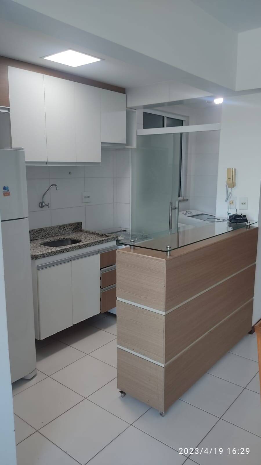 Apartamento à venda com 1 quarto, 45m² - Foto 2