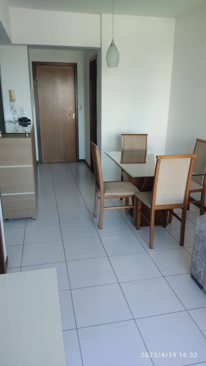 Apartamento à venda com 1 quarto, 45m² - Foto 11