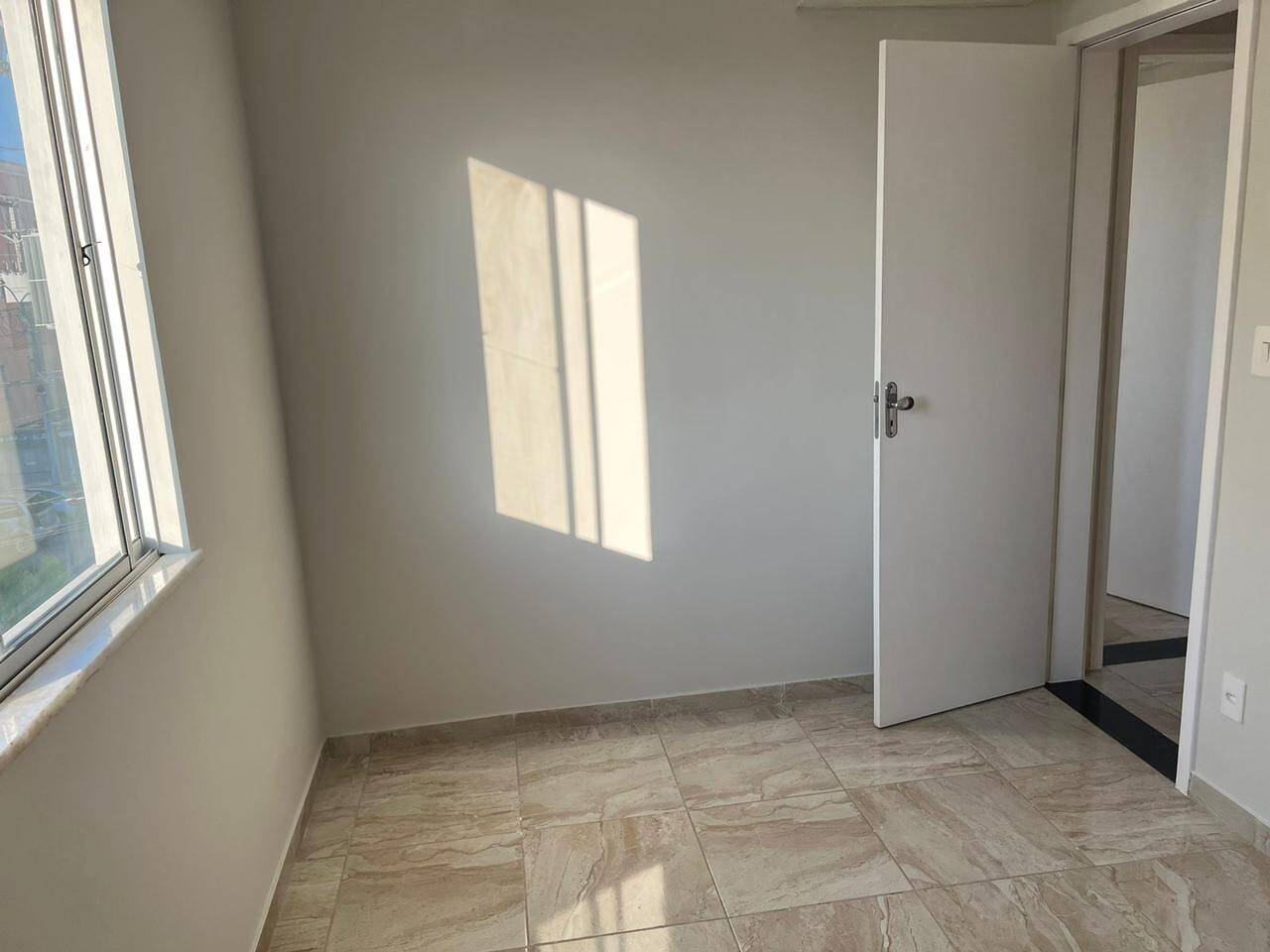 Apartamento à venda com 2 quartos - Foto 3