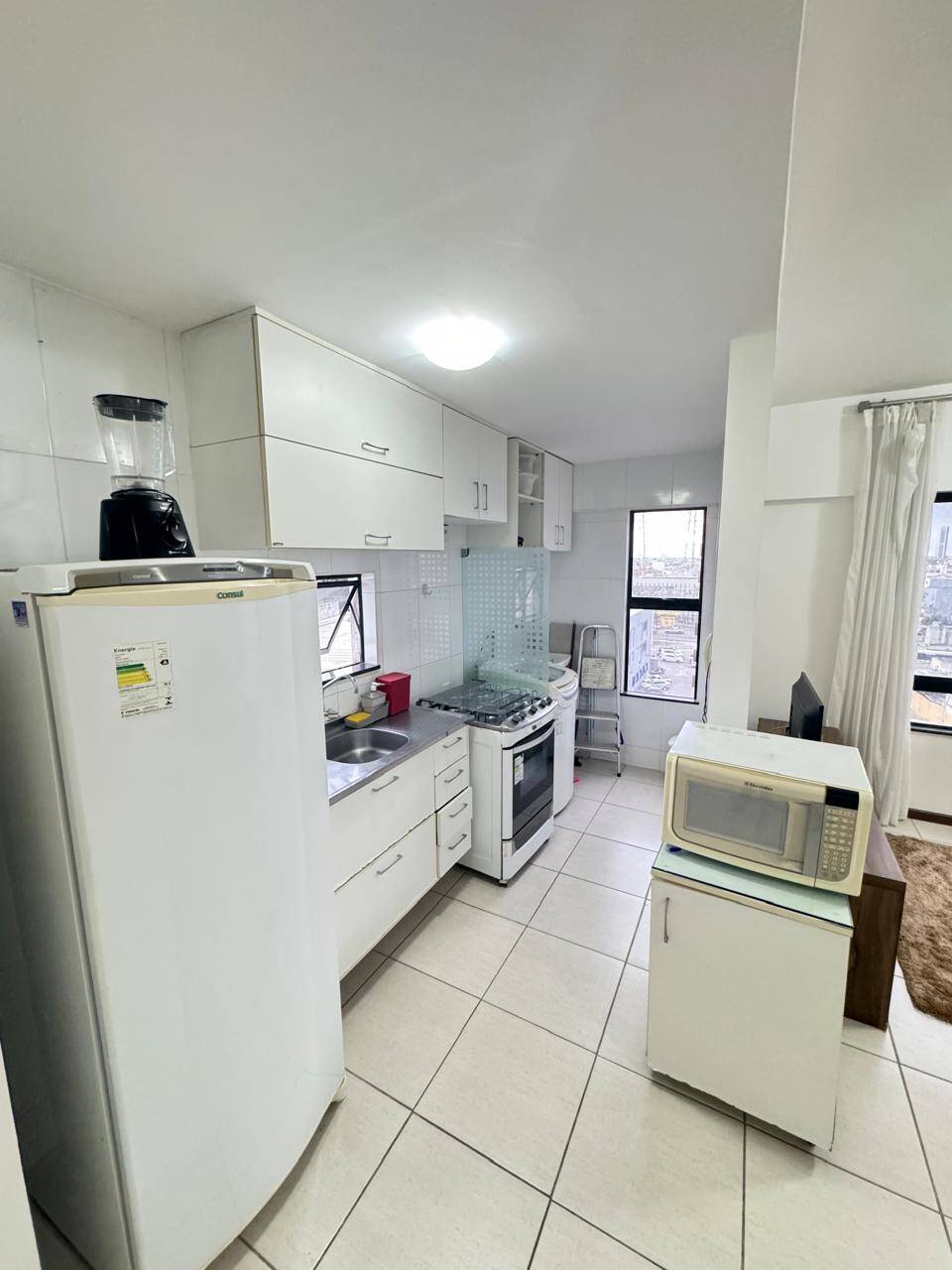 Apartamento à venda e aluguel com 1 quarto - Foto 3