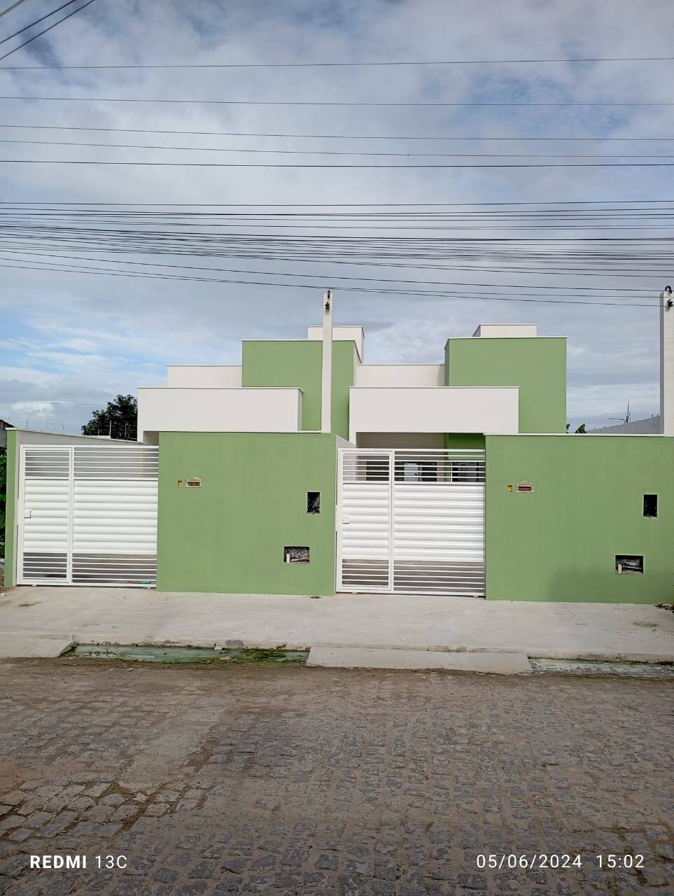 Casa à venda com 2 quartos, 70m² - Foto 5