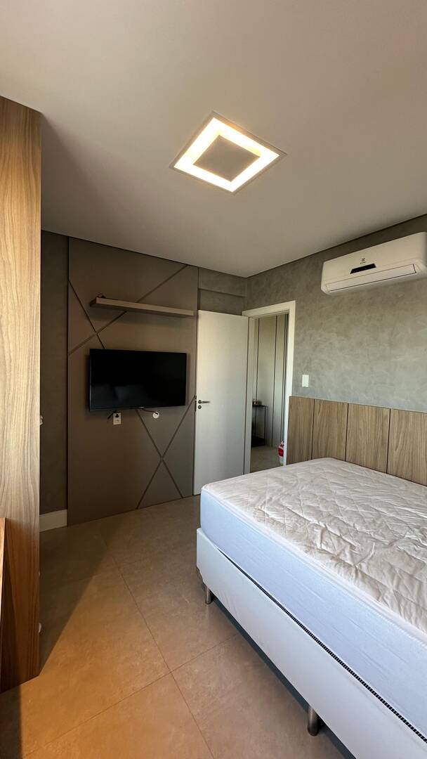 Apartamento para alugar com 3 quartos, 108m² - Foto 6