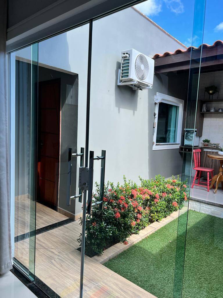 Casa à venda com 3 quartos, 135m² - Foto 2