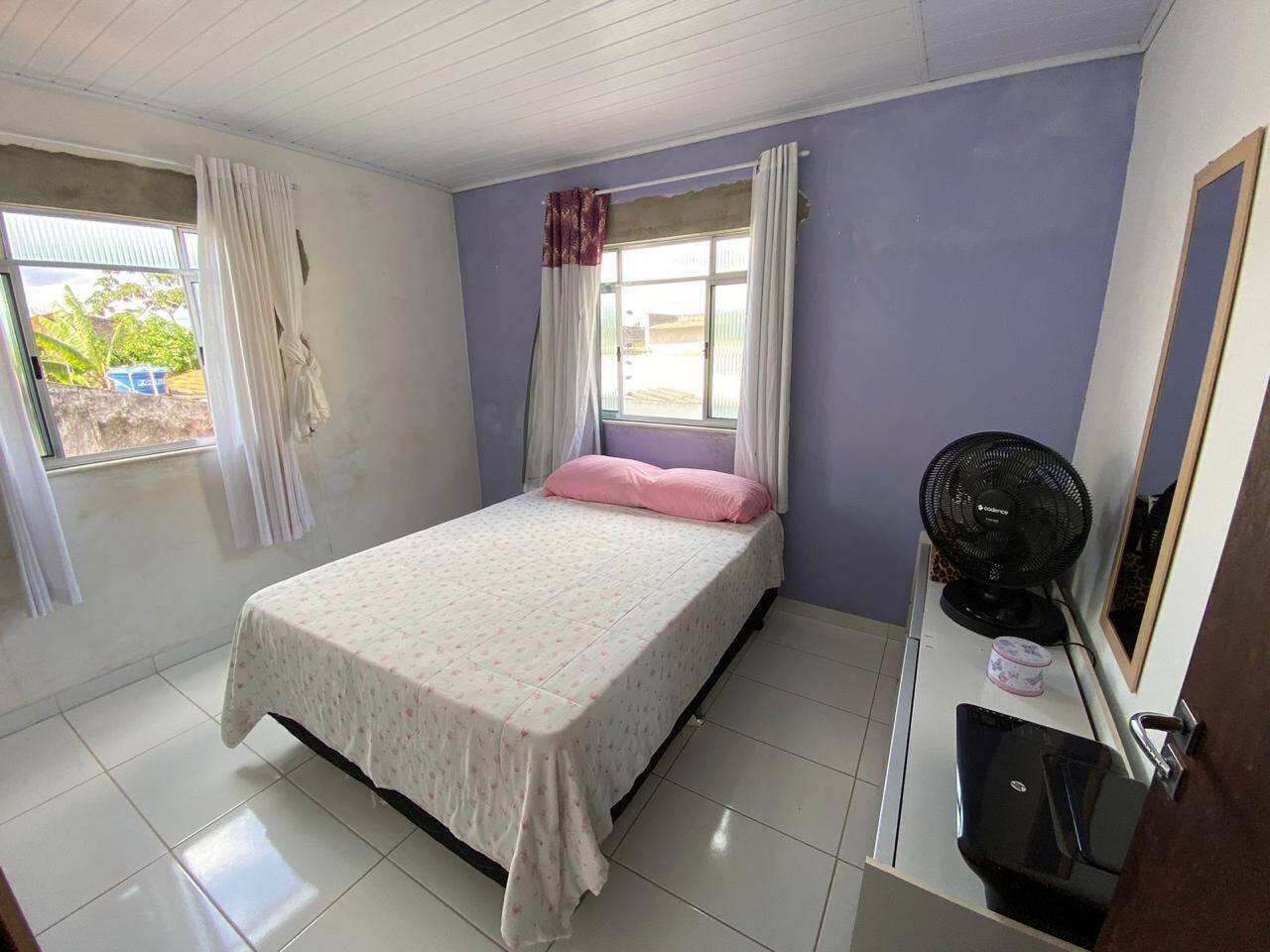 Casa à venda com 3 quartos, 300m² - Foto 3