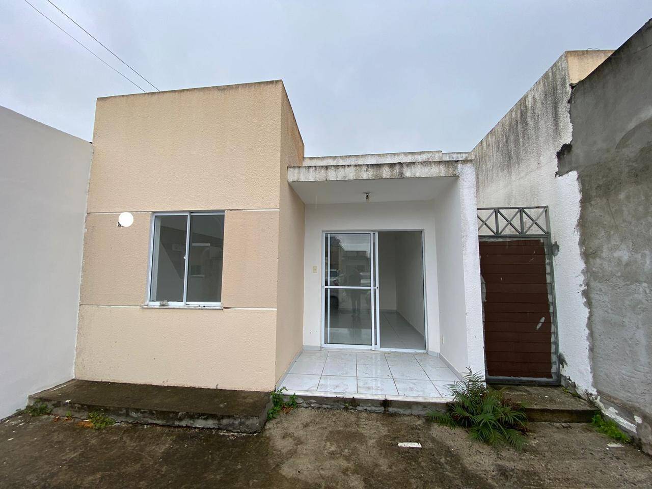 Casa à venda com 2 quartos, 51m² - Foto 11