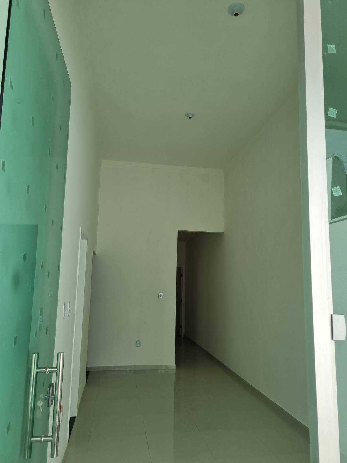 Casa à venda com 3 quartos, 70m² - Foto 8