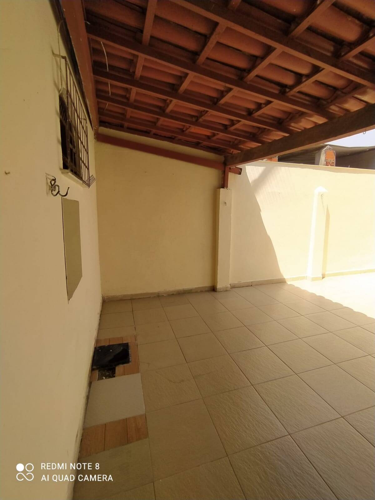 Casa à venda com 3 quartos, 98m² - Foto 3