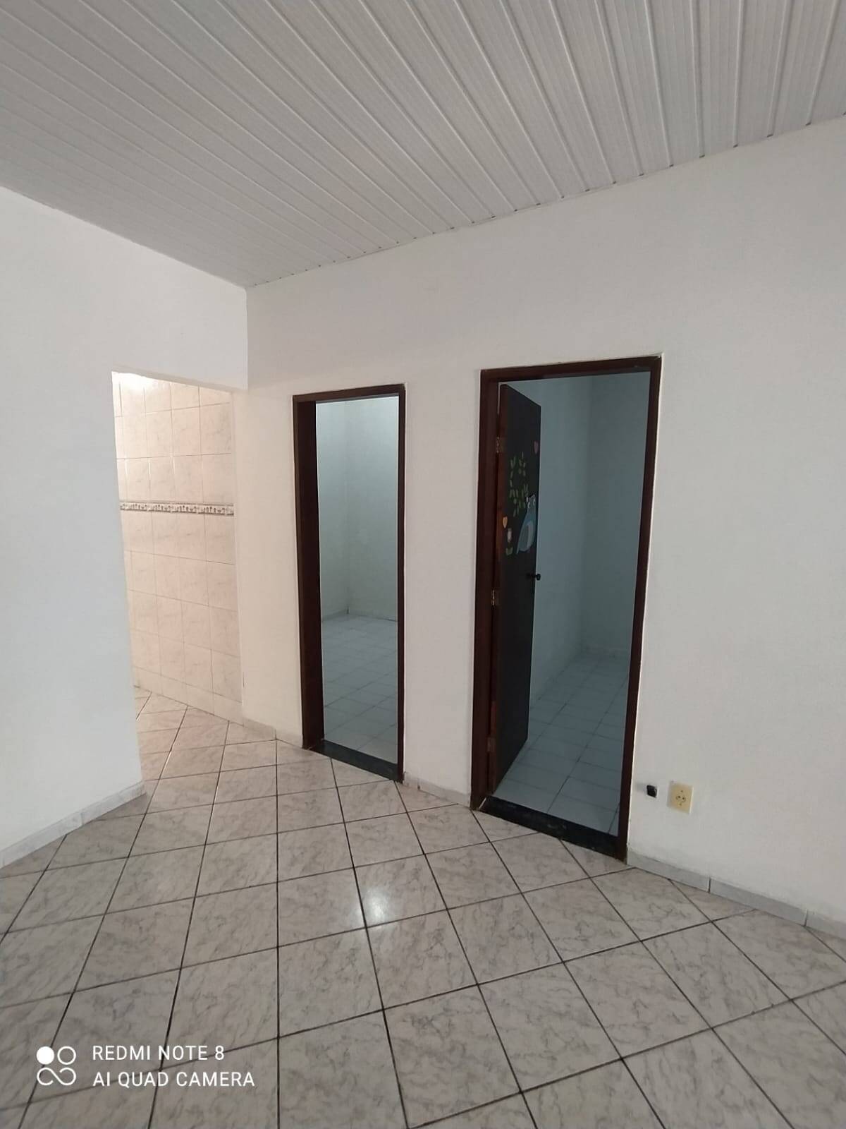 Casa à venda com 3 quartos, 98m² - Foto 16