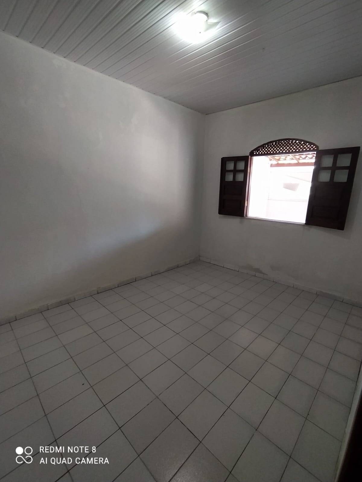 Casa à venda com 3 quartos, 98m² - Foto 13