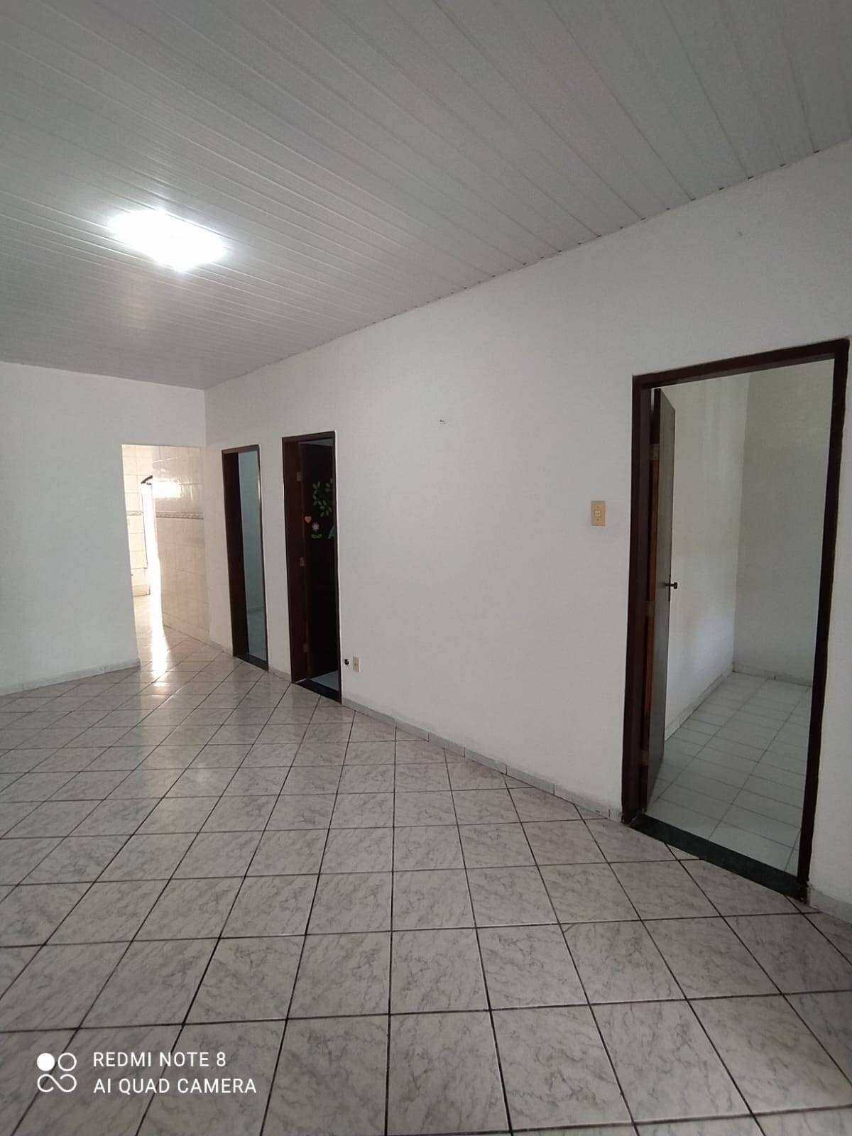 Casa à venda com 3 quartos, 98m² - Foto 15