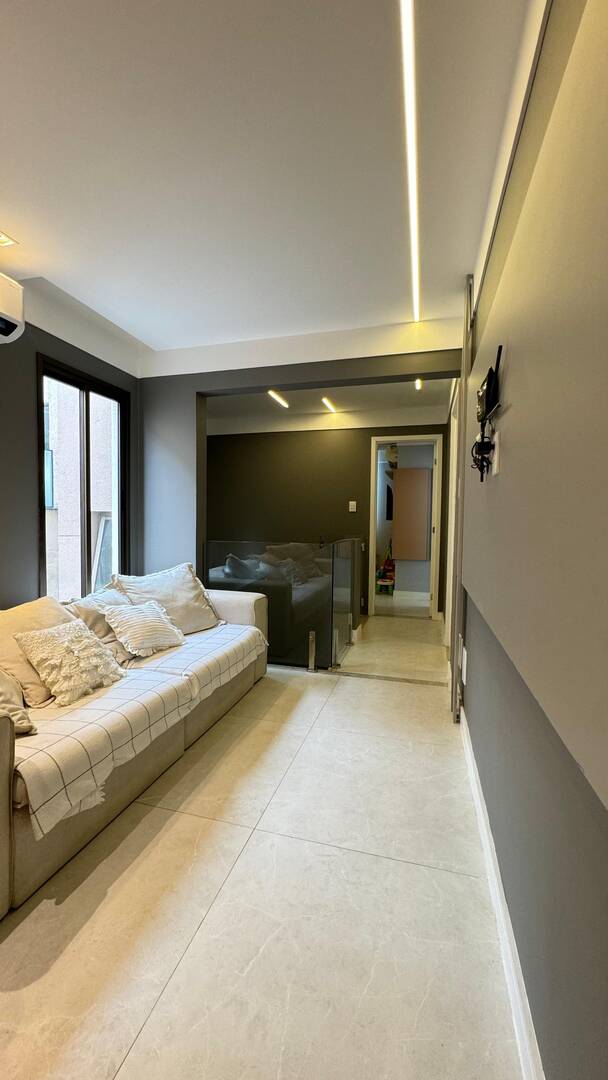 Casa à venda com 4 quartos, 245m² - Foto 17