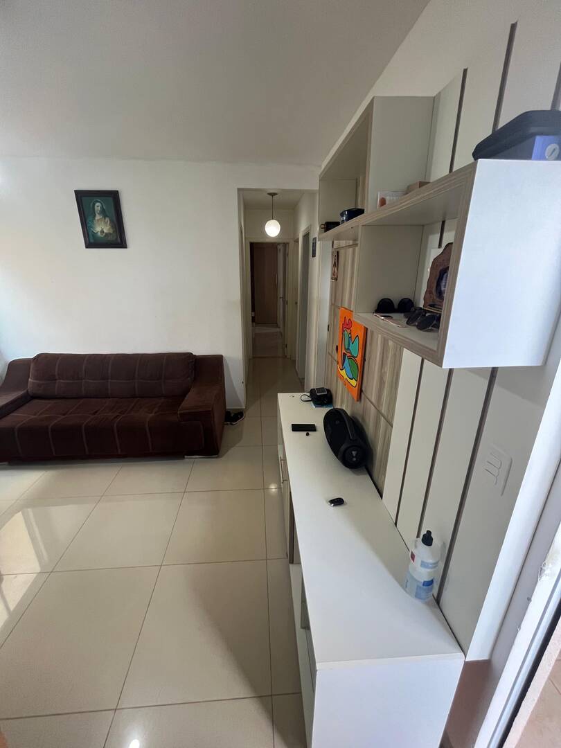 Casa à venda com 4 quartos, 183m² - Foto 3