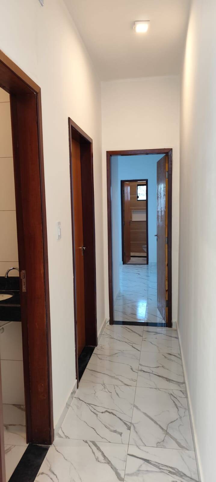 Casa à venda com 2 quartos, 150m² - Foto 16